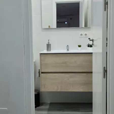 Nuevo Apto Divina Pastora N2 Apartment Málaga